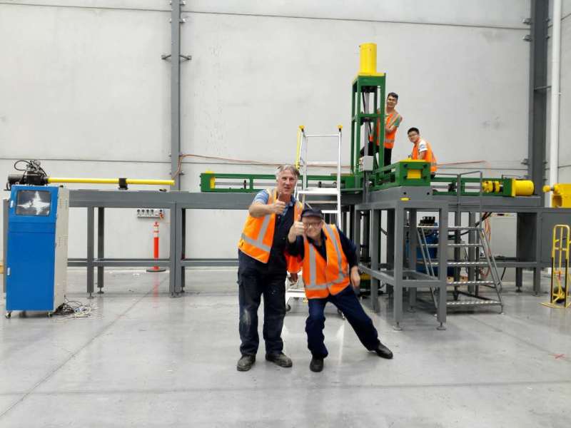 三軸動態力學試驗裝置